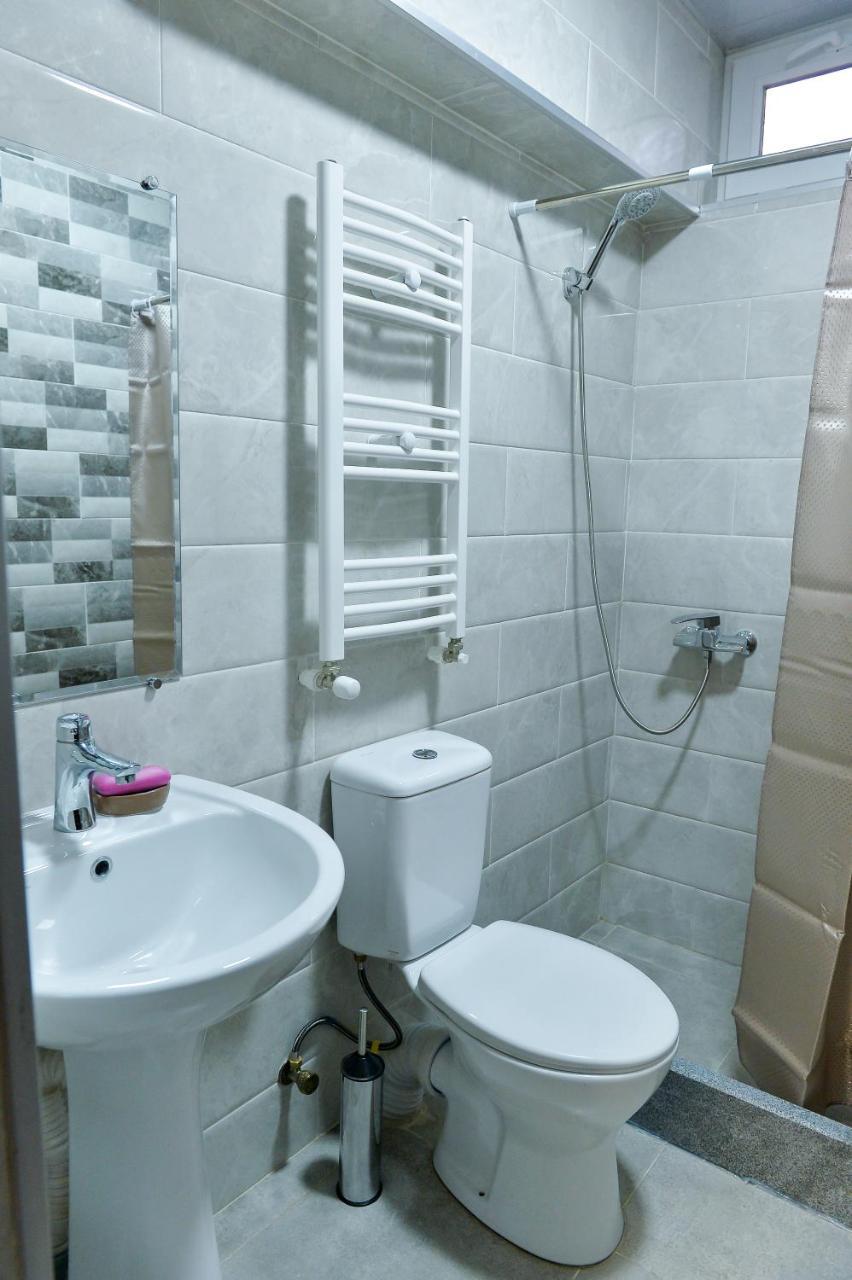 Hostel Look Кутаиси Экстерьер фото