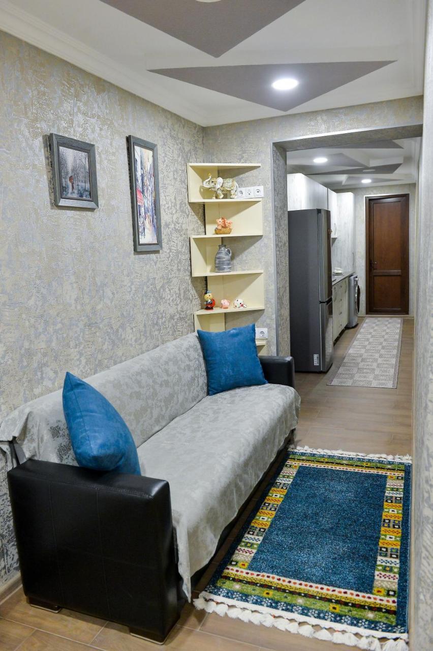 Hostel Look Кутаиси Экстерьер фото