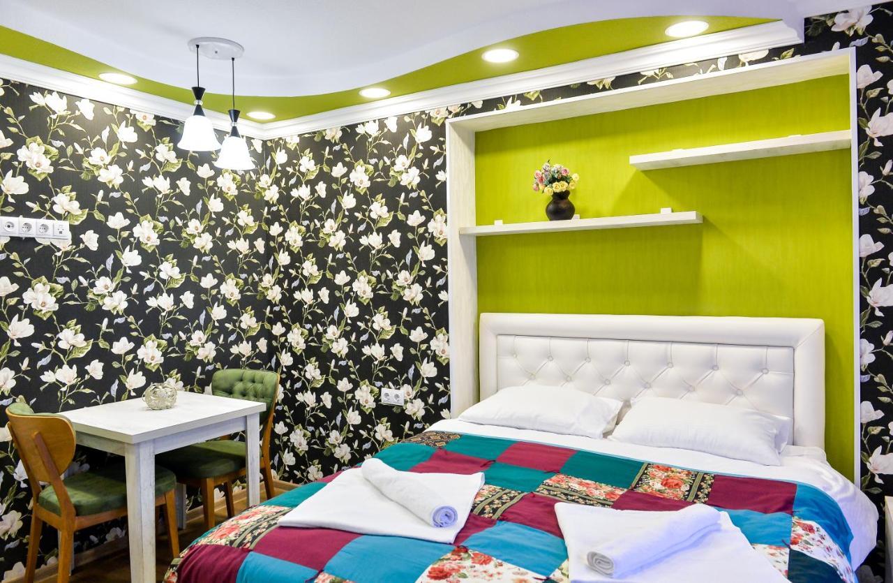 Hostel Look Кутаиси Экстерьер фото