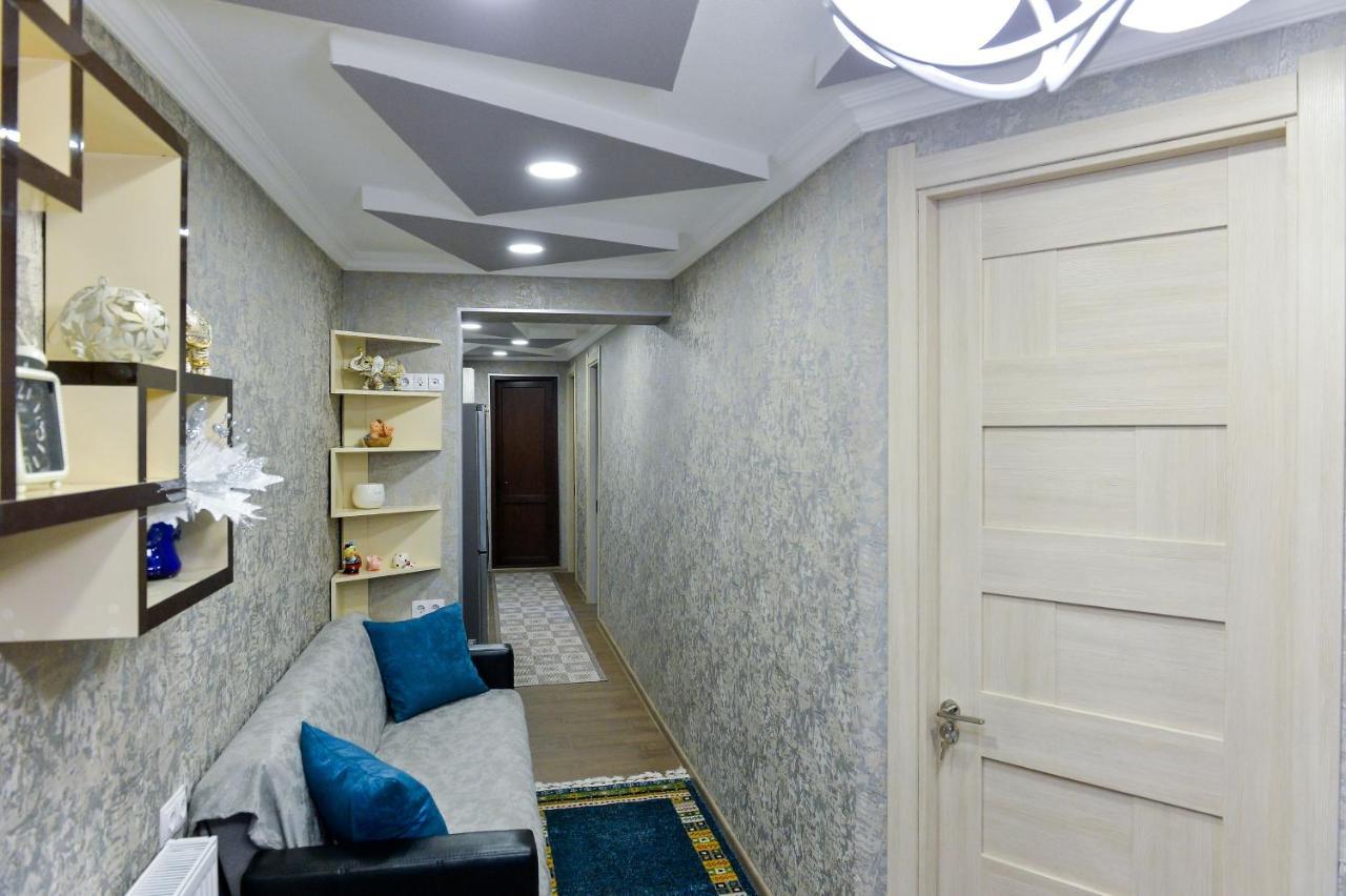 Hostel Look Кутаиси Экстерьер фото